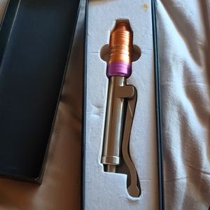 Hyaluronic face and lip pen filler